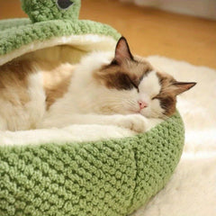 Winter Cat Cave Bed Adorable Frog Shape Pet Nest Comfortable Breathable Warmth Sleeping Beds Cat Accessories for All Seasons